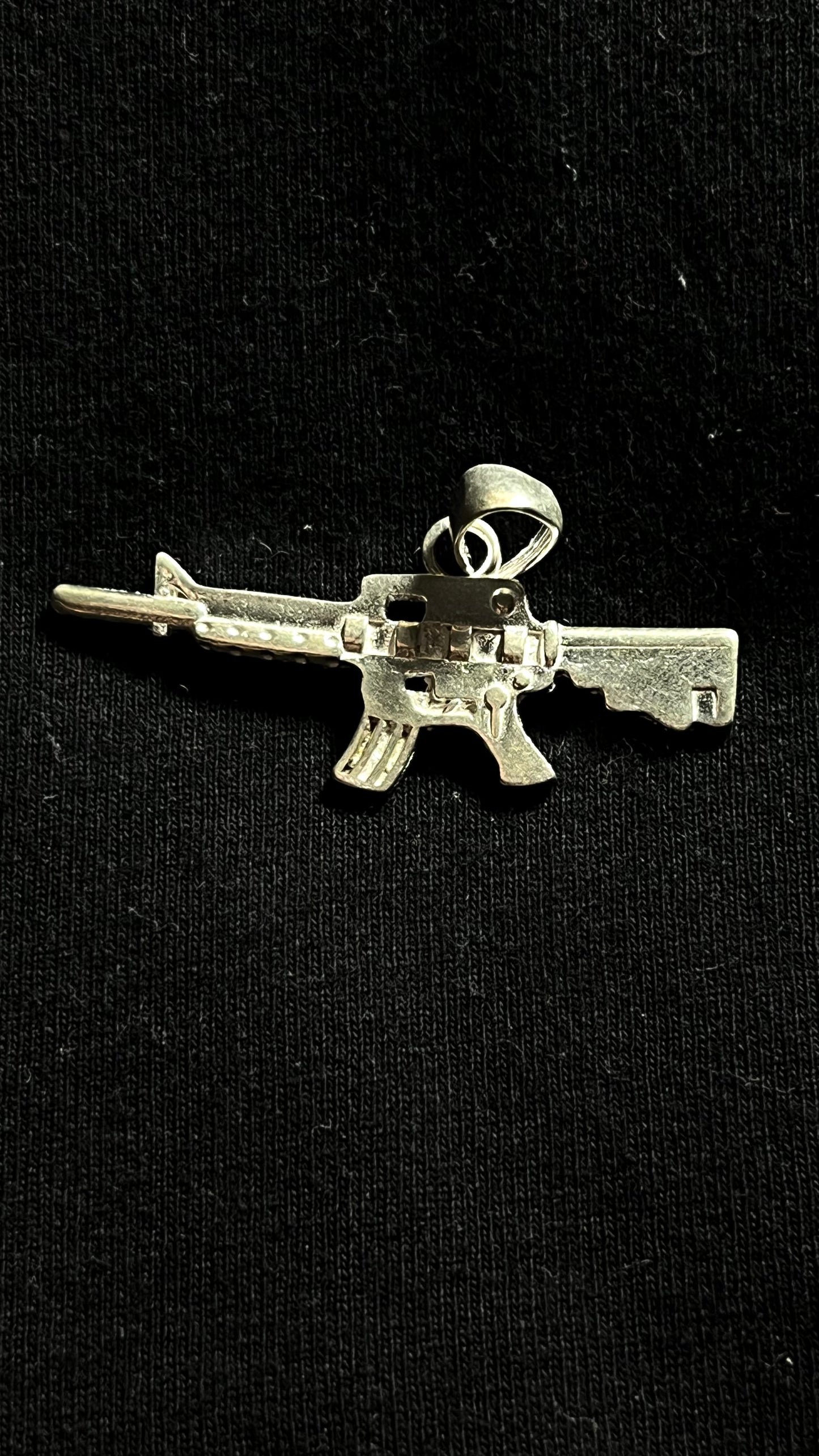 PINGENTE M4