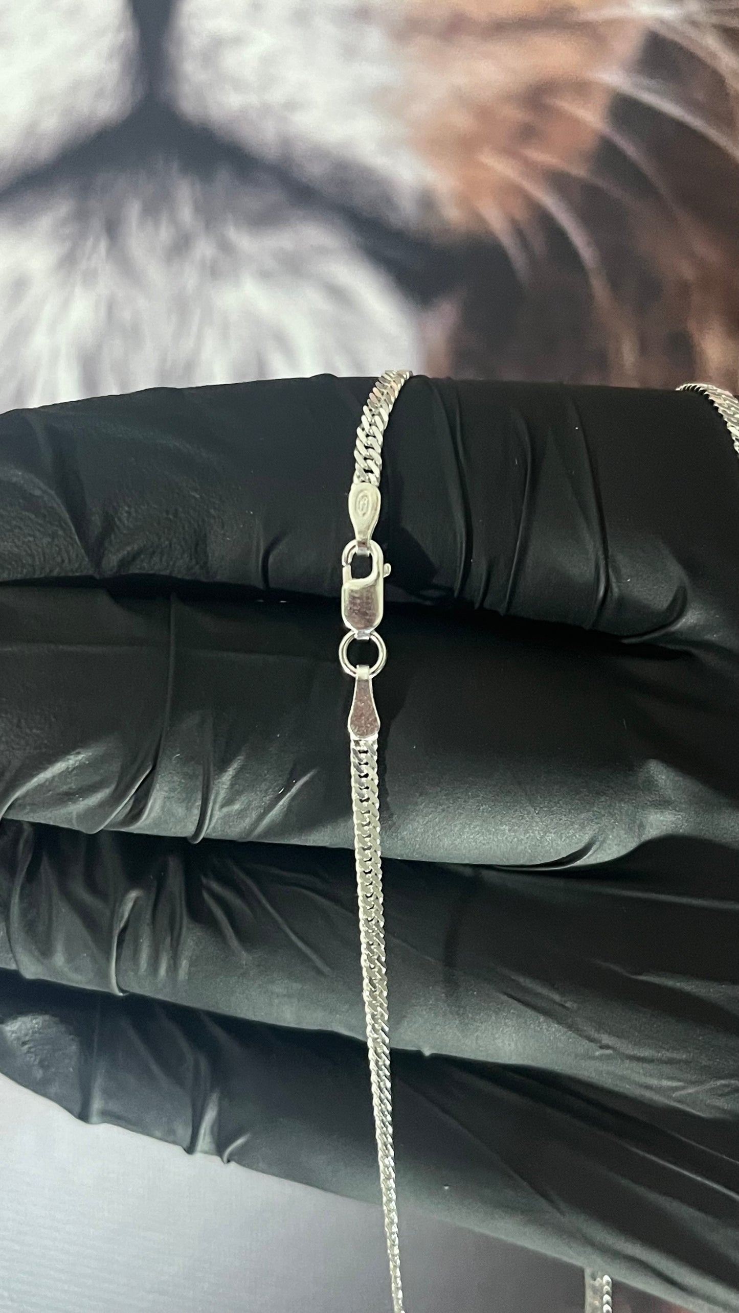 CORRENTE ELO DUPLO 2MM x 60CM + PINGENTE DE NOSSA SENHORA