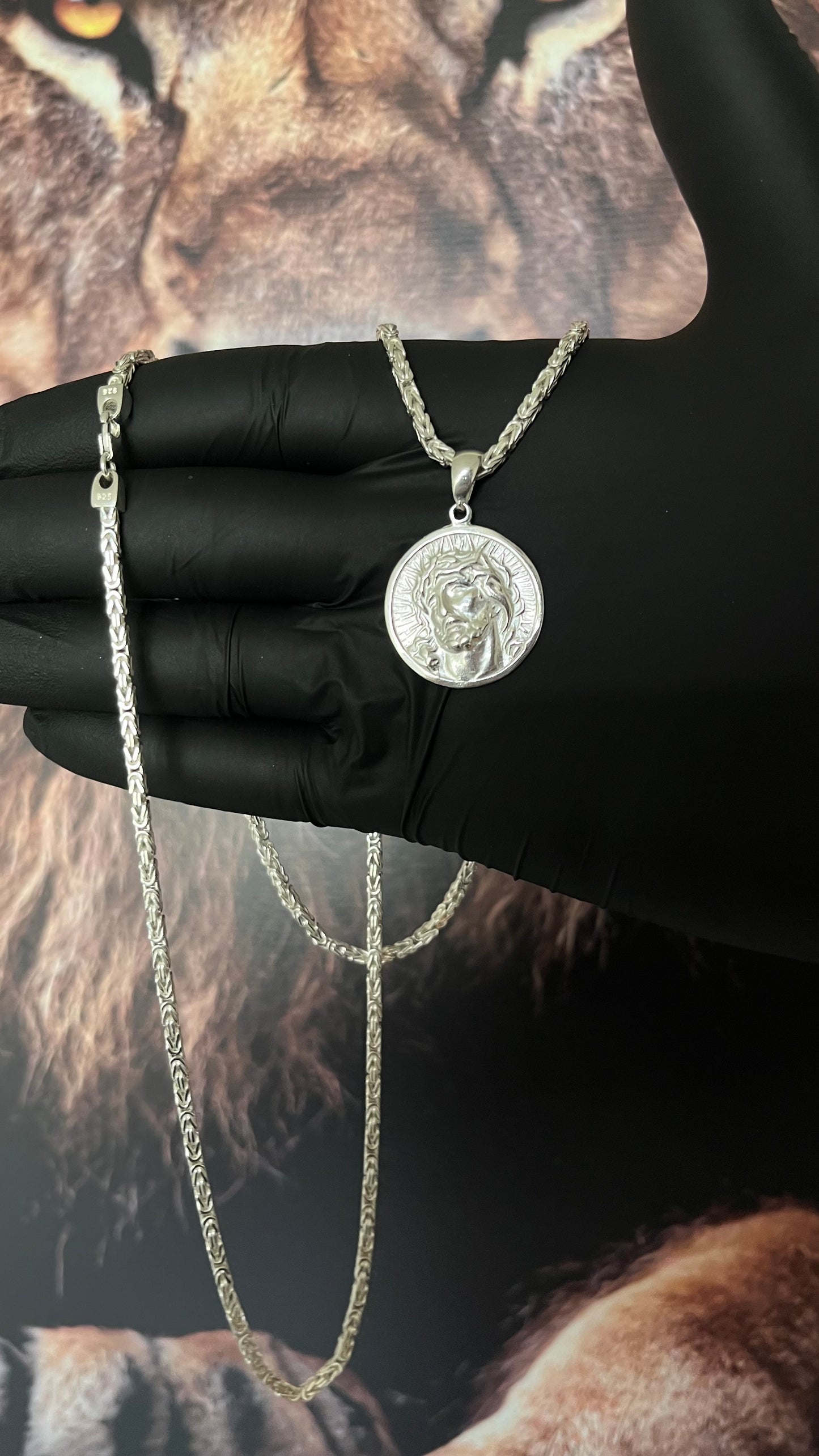 CORRENTE BIZANTINE/PERUANA 4MM X 70CM + PINGENTE DE CRISTO