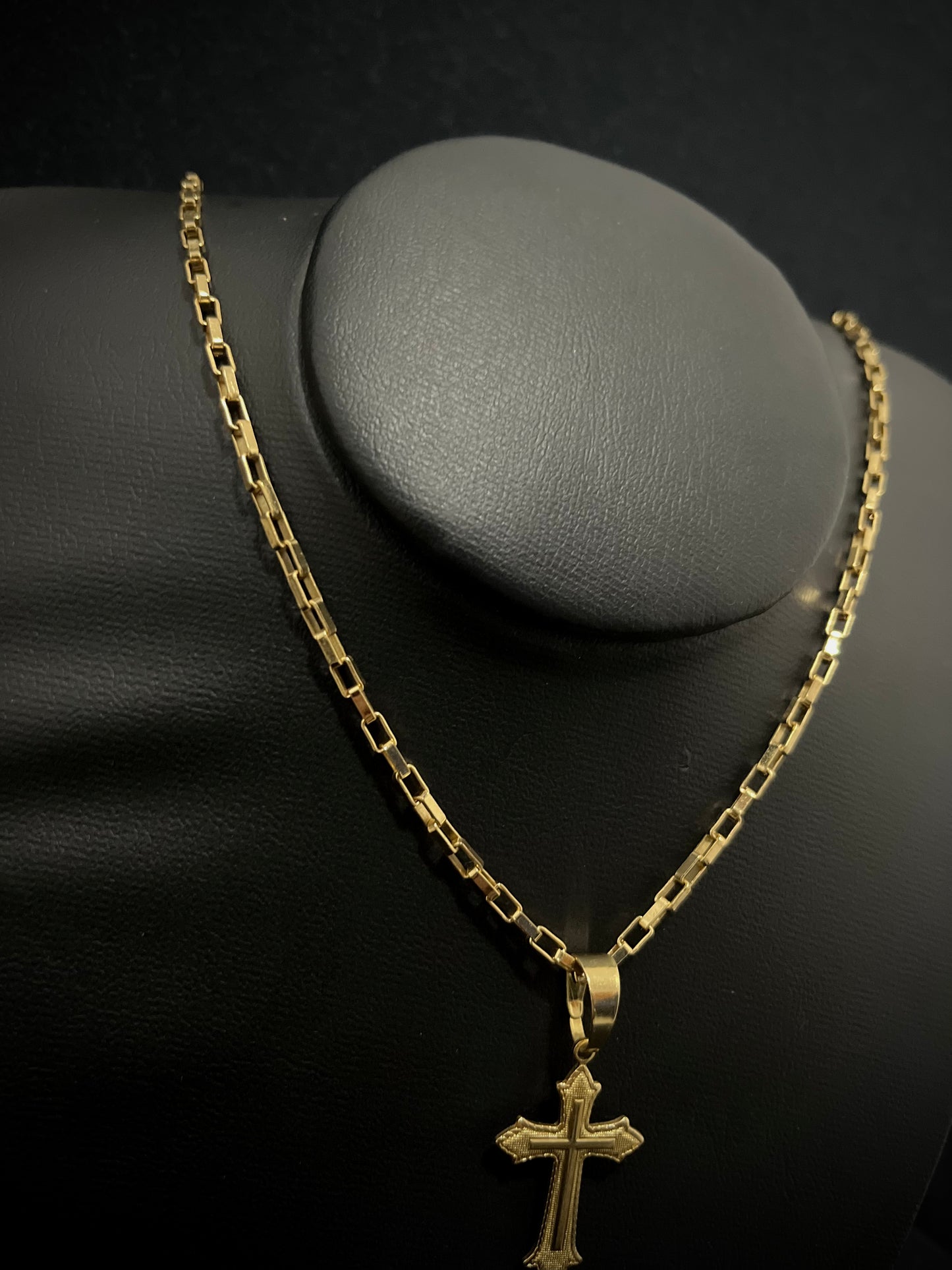 CORRENTE TIJOLINHO 70CM X 3MM COM CRUCIFIXO