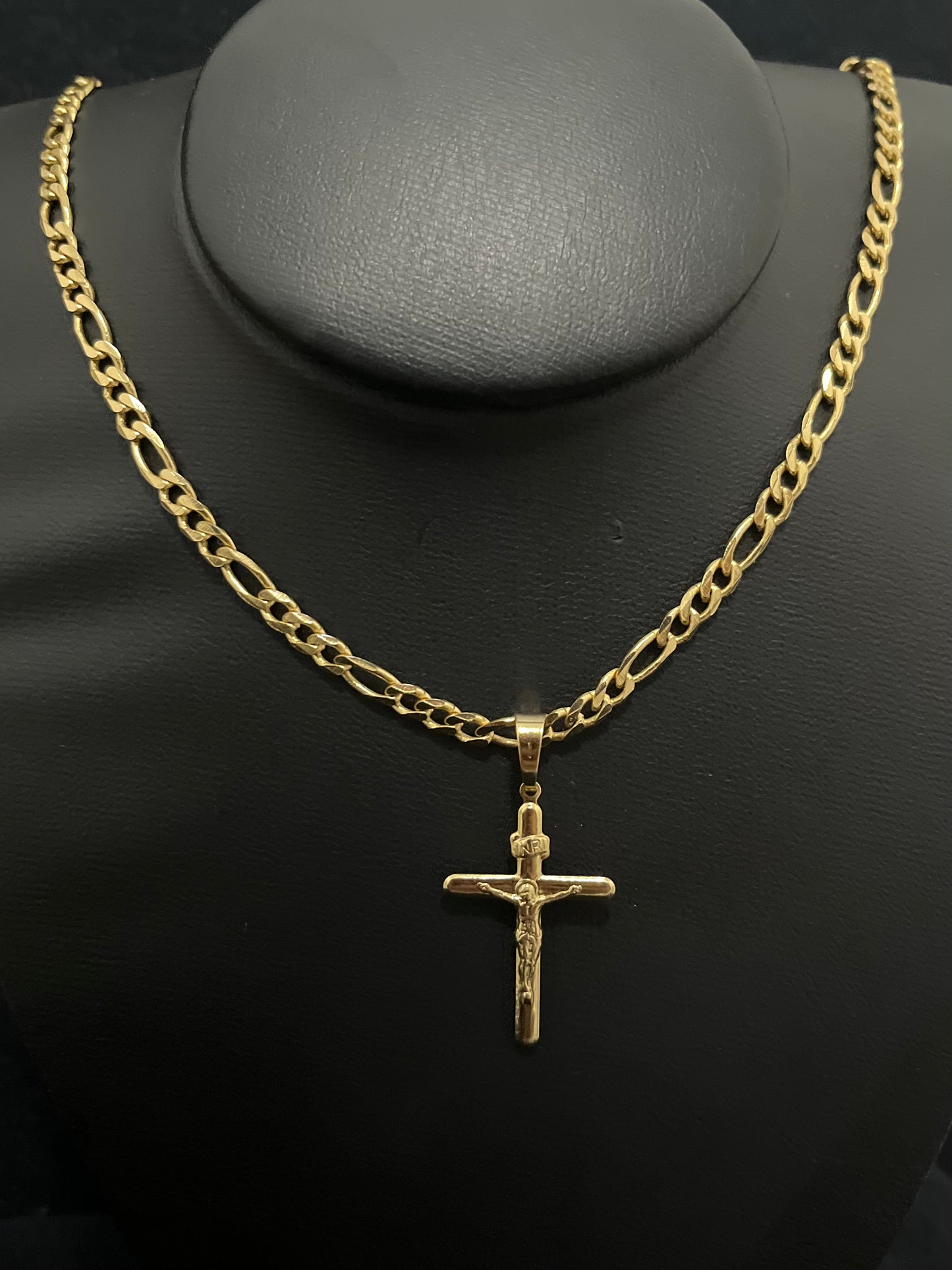 CORRENTE 3x1 70CM X 5MM COM PINGENTE DE CRUCIFIXO