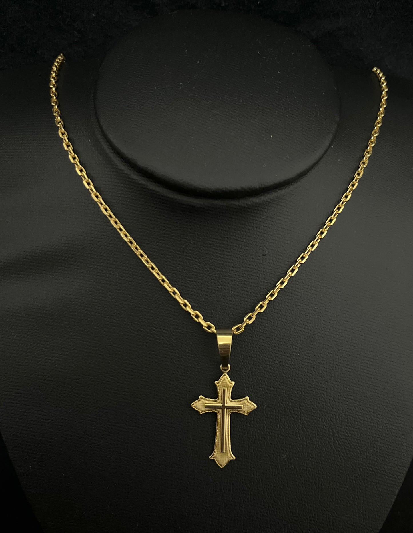 CORRENTE CADEADO 70CM X 2MM COM PINGENTE DE CRUCIFIXO