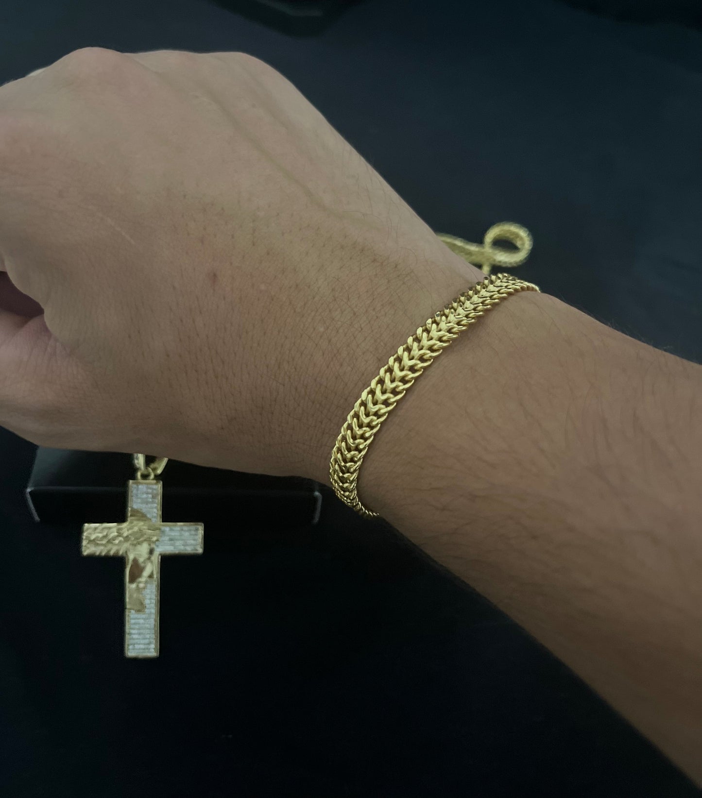 KIT LACRAIA 7MM COM PINGENTE DE NOSSA SENHORA