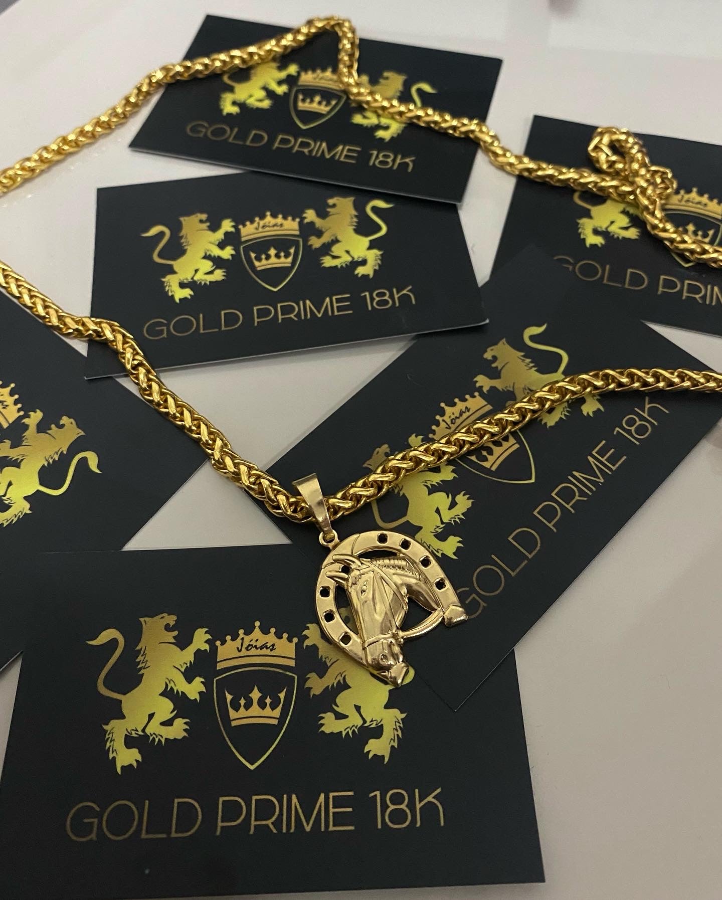 CORRENTE 70CM X 5MM COM PINGENTE