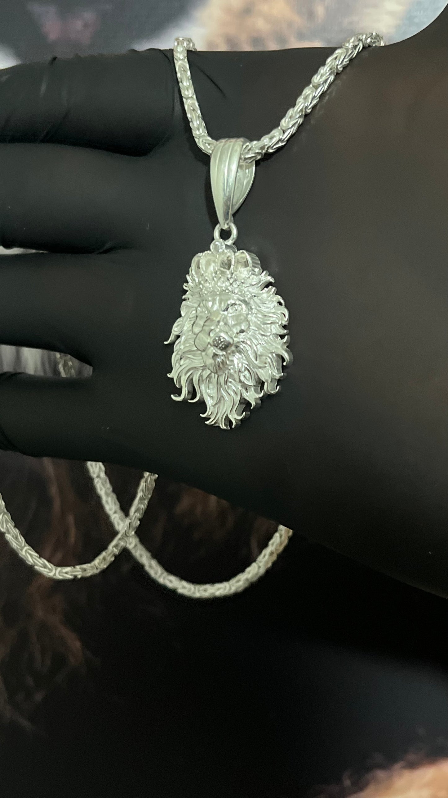 CORRENTE BIZANTINE/PERUANA 4MM X 60CM + PINGENTE LEÃO