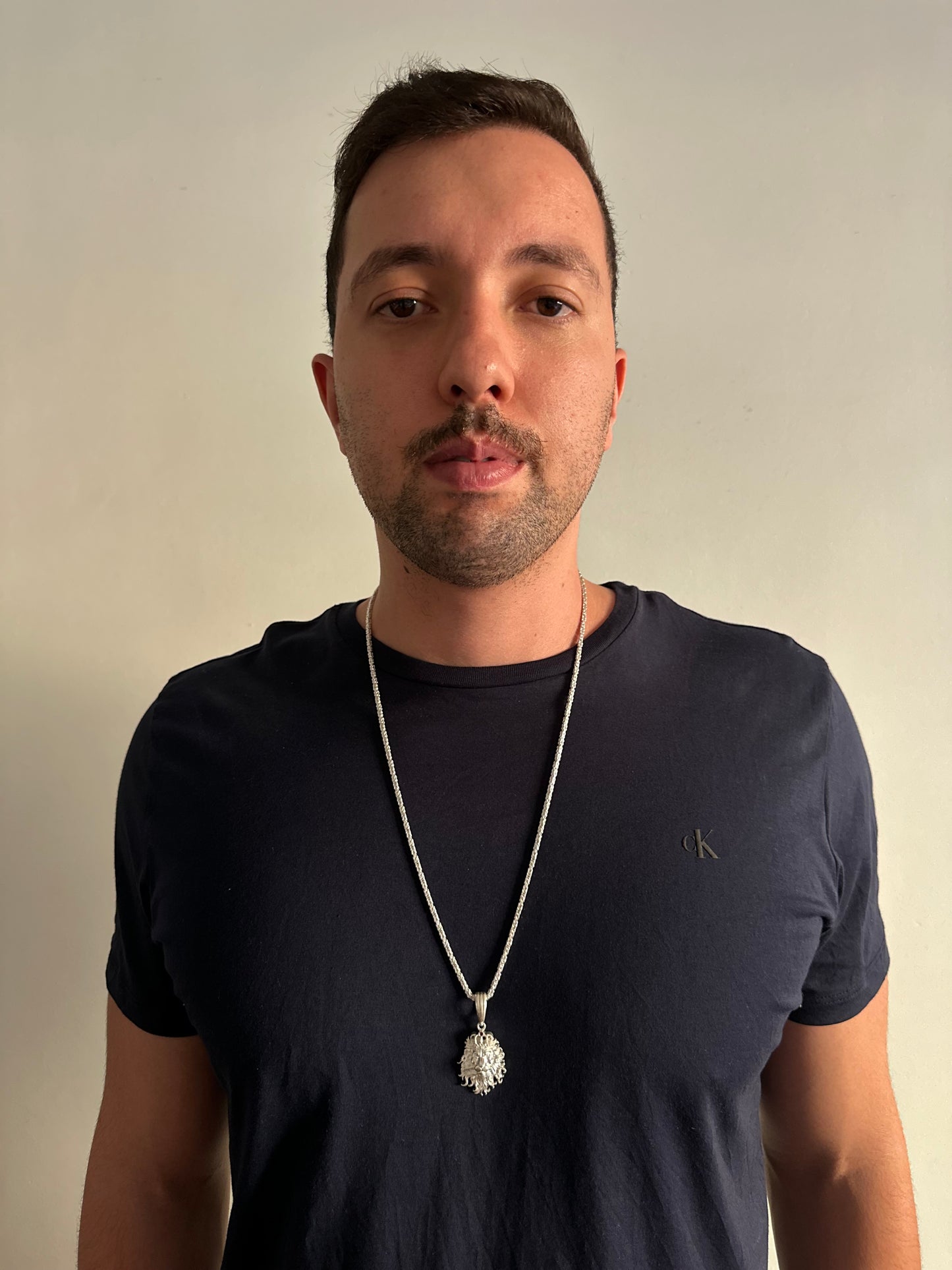 CORRENTE 3x1 70CM X 6MM + PINGENTE LEÃO