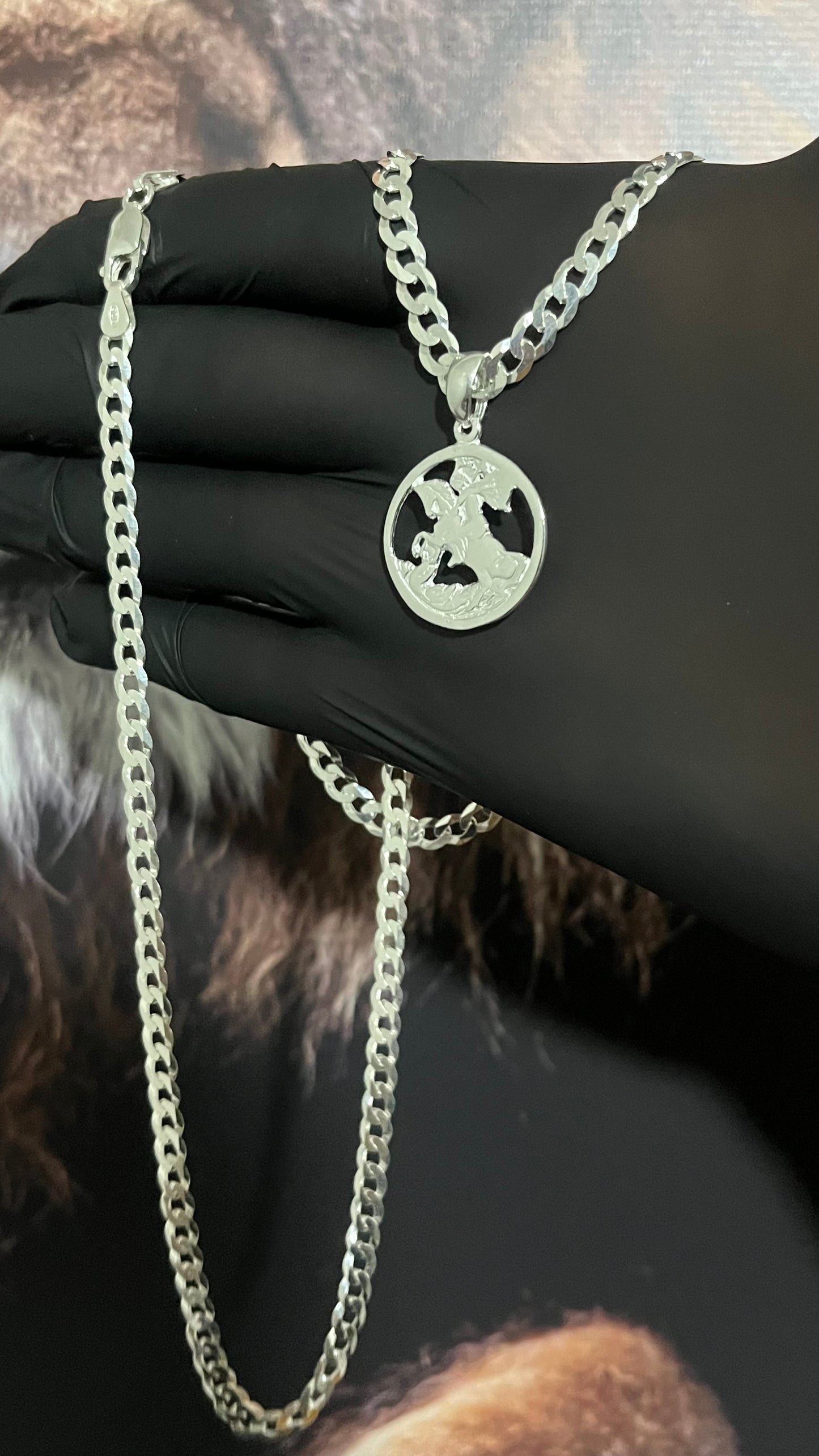 CORRENTE GRUMET 4MM x 70CM + PINGENTE SÃO JORGE