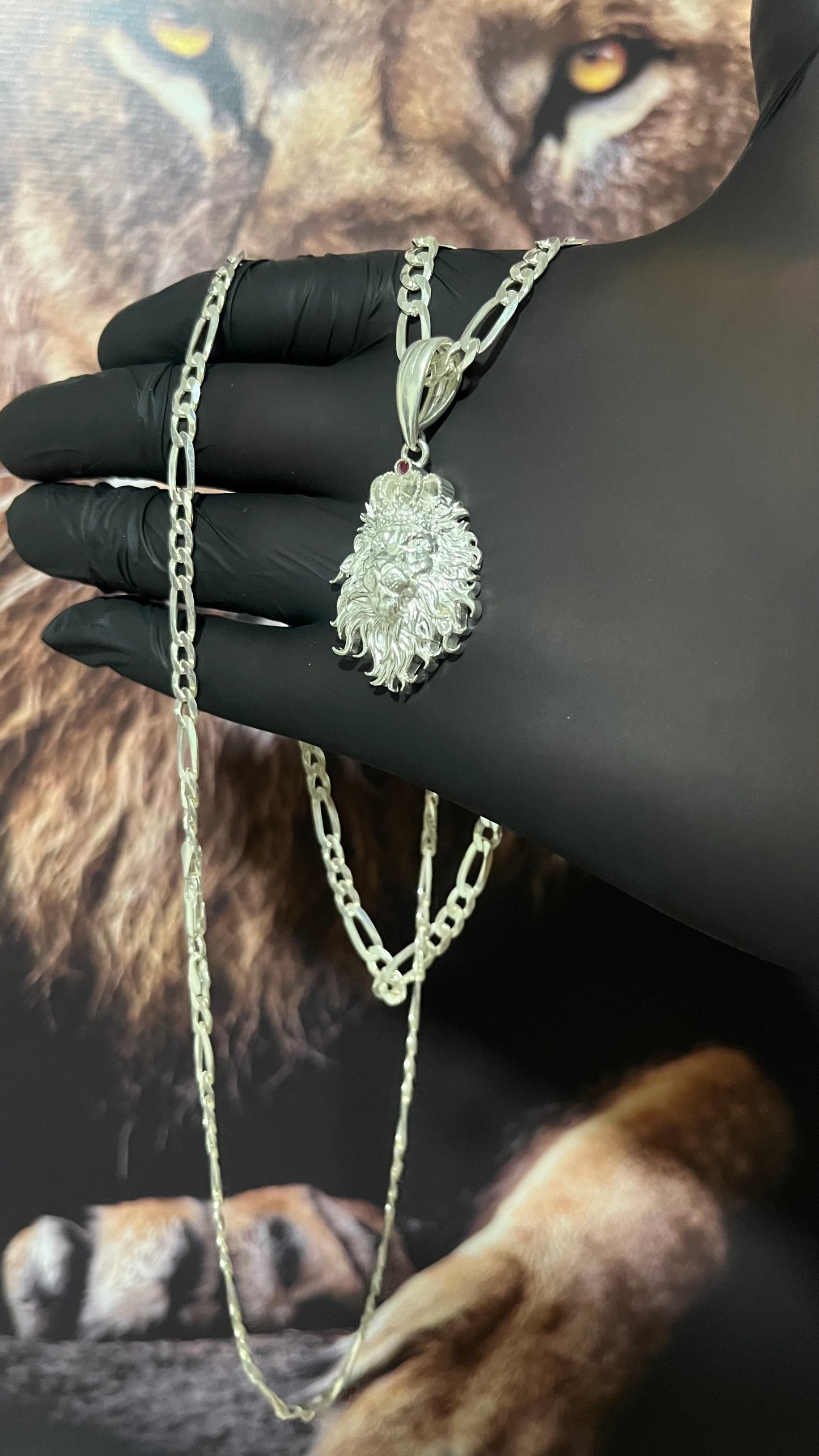 CORRENTE 3x1 70CM X 6MM + PINGENTE LEÃO