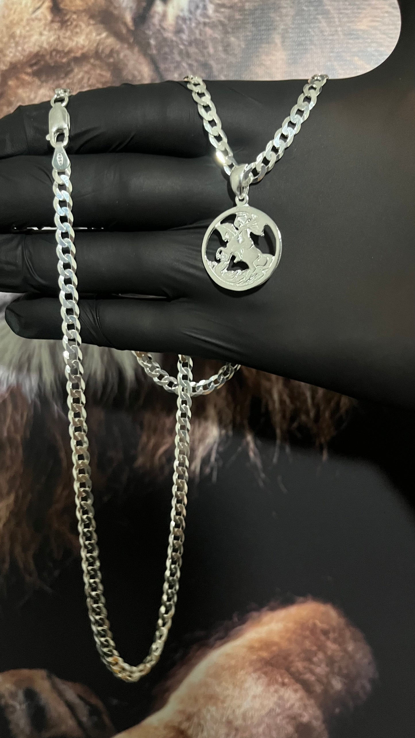 CORRENTE GRUMET 4MM x 70CM + PINGENTE SÃO JORGE