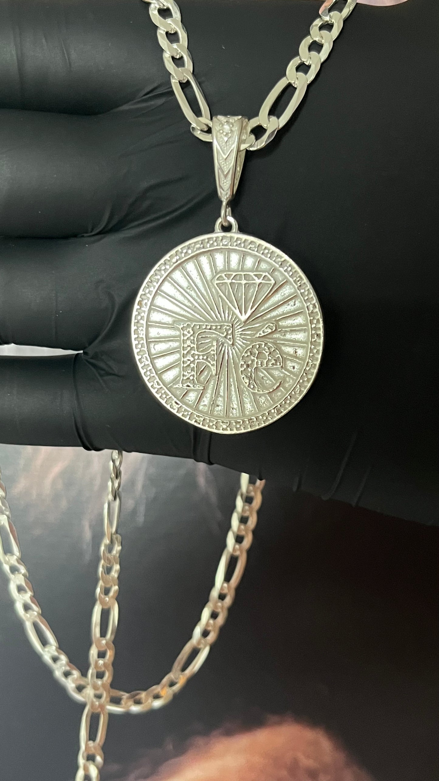 CORRENTE 3x1 70CM X 6MM + PINGENTE FÉ