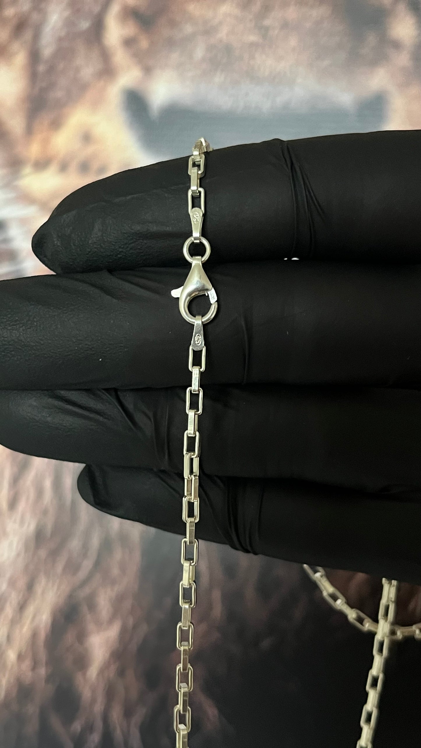 CORRENTE TIJOLINHO/VENEZIANA 3MM x 70CM + PINGENTE DE CRUZ