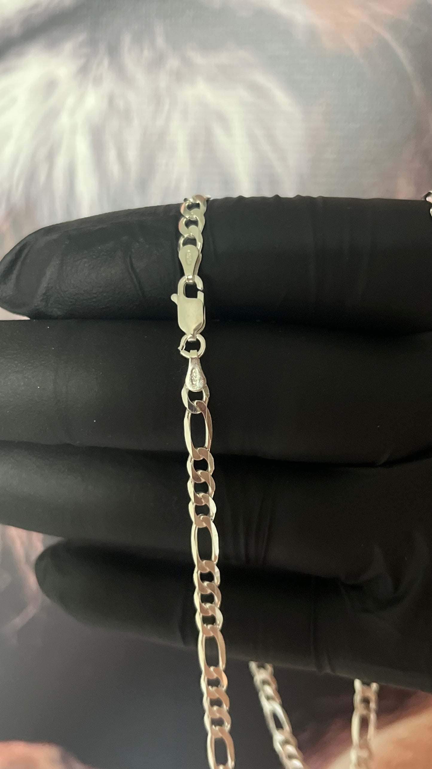 CORRENTE 3x1 4MM x 70CM COM PINGENTE SÃO JORGE