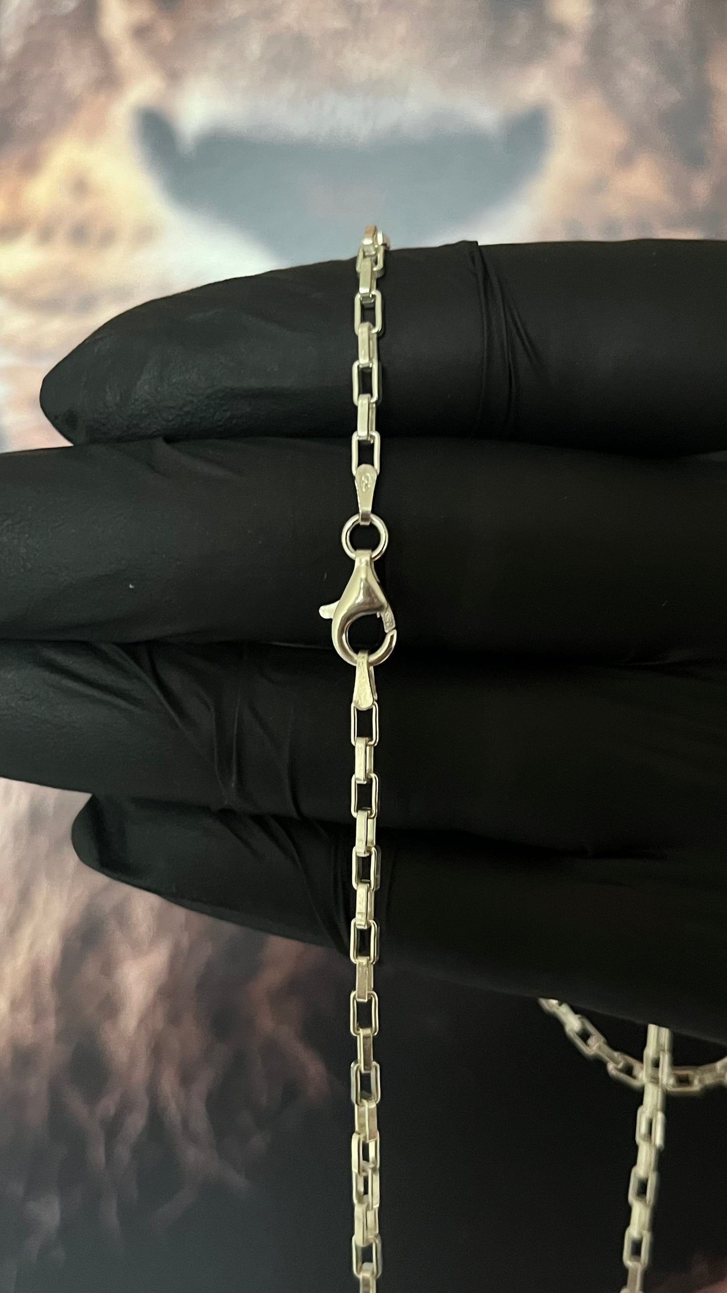 CORRENTE TIJOLINHO/VENEZIANA 3MM x 70CM + PINGENTE DE CRUCIFIXO PALITO