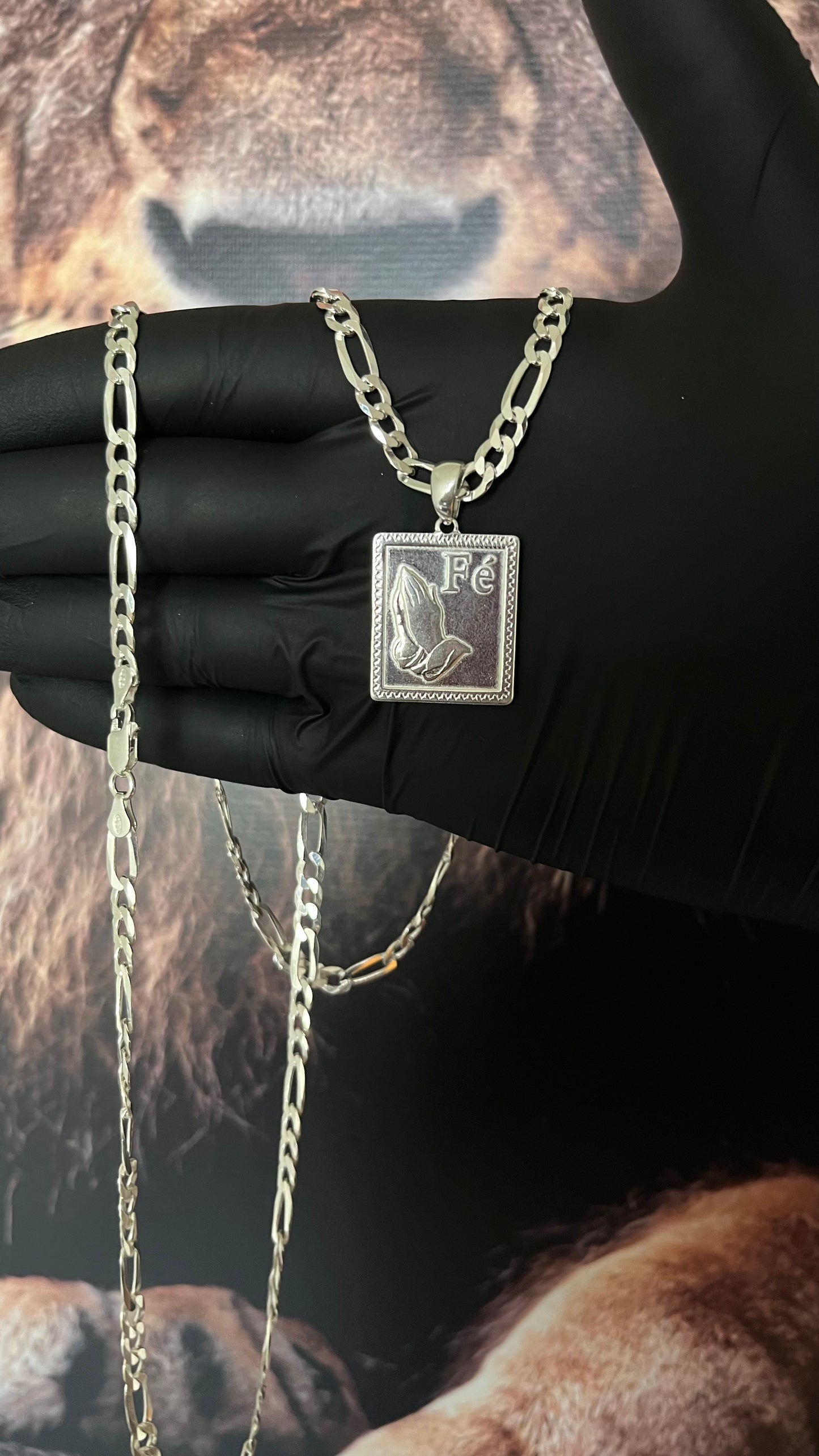 CORRENTE 3x1 70CM X 6MM + PINGENTE FÉ