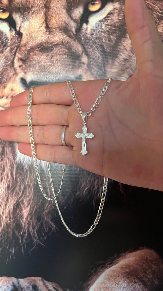 CORRENTE 3x1 4MM x 70CM COM PINGENTE CRUZ MEDIEVAL