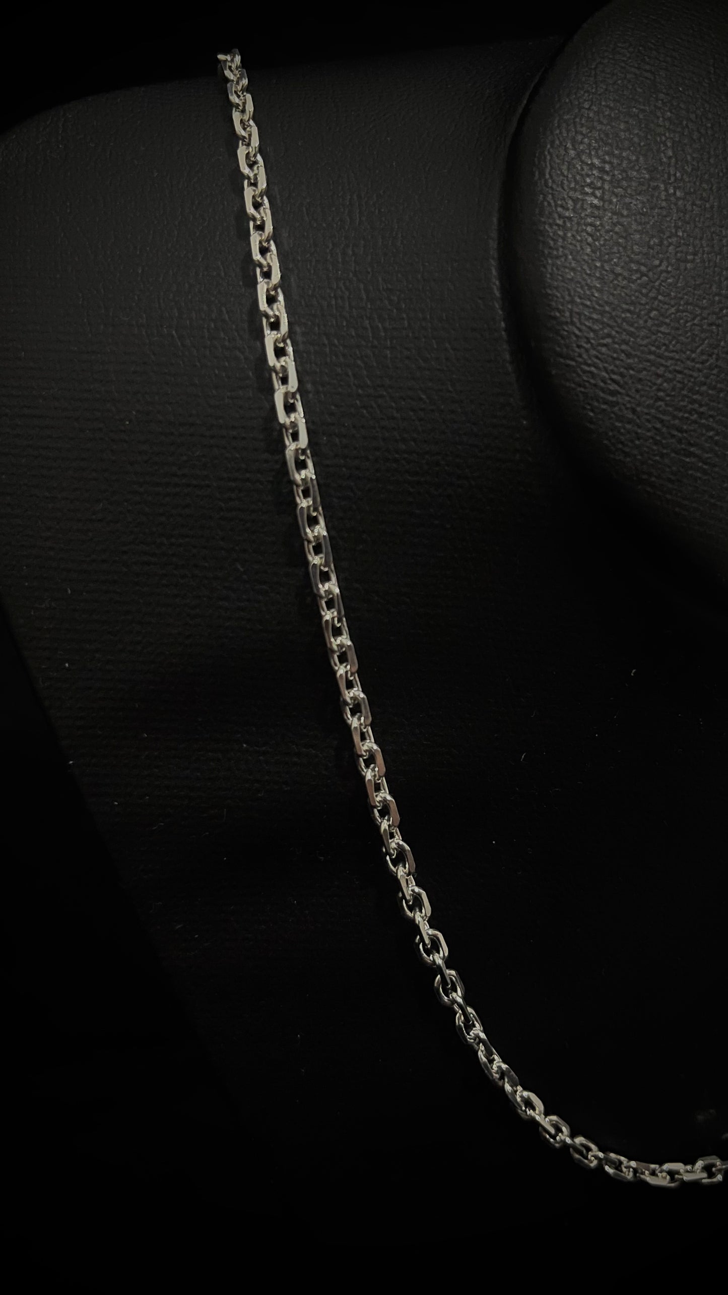CORRENTE CARTIER/CADEADO 4MM X 70CM