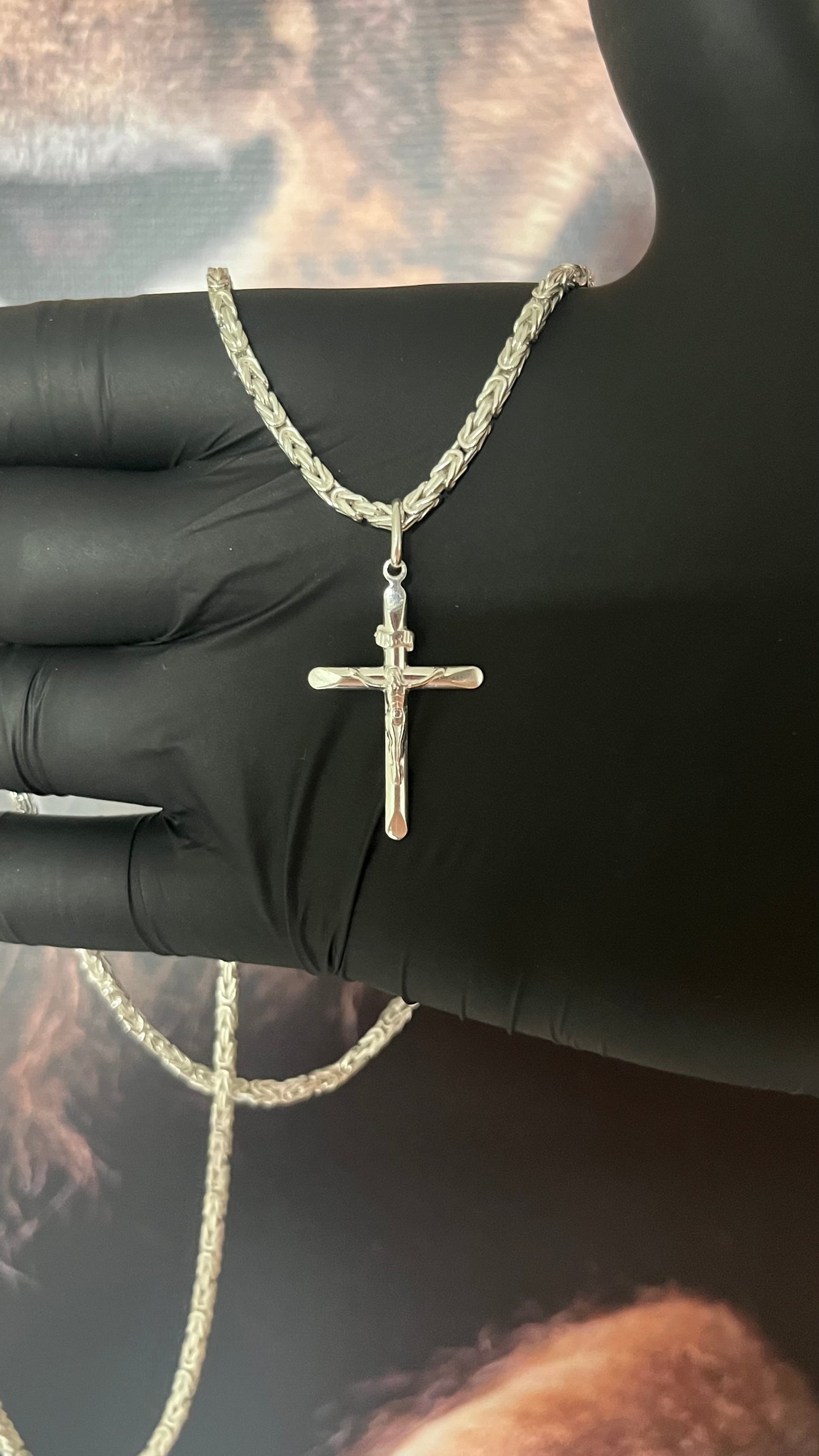 CORRENTE BIZANTINE/PERUANA 4MM X 70CM + PINGENTE CRUCIFIXO