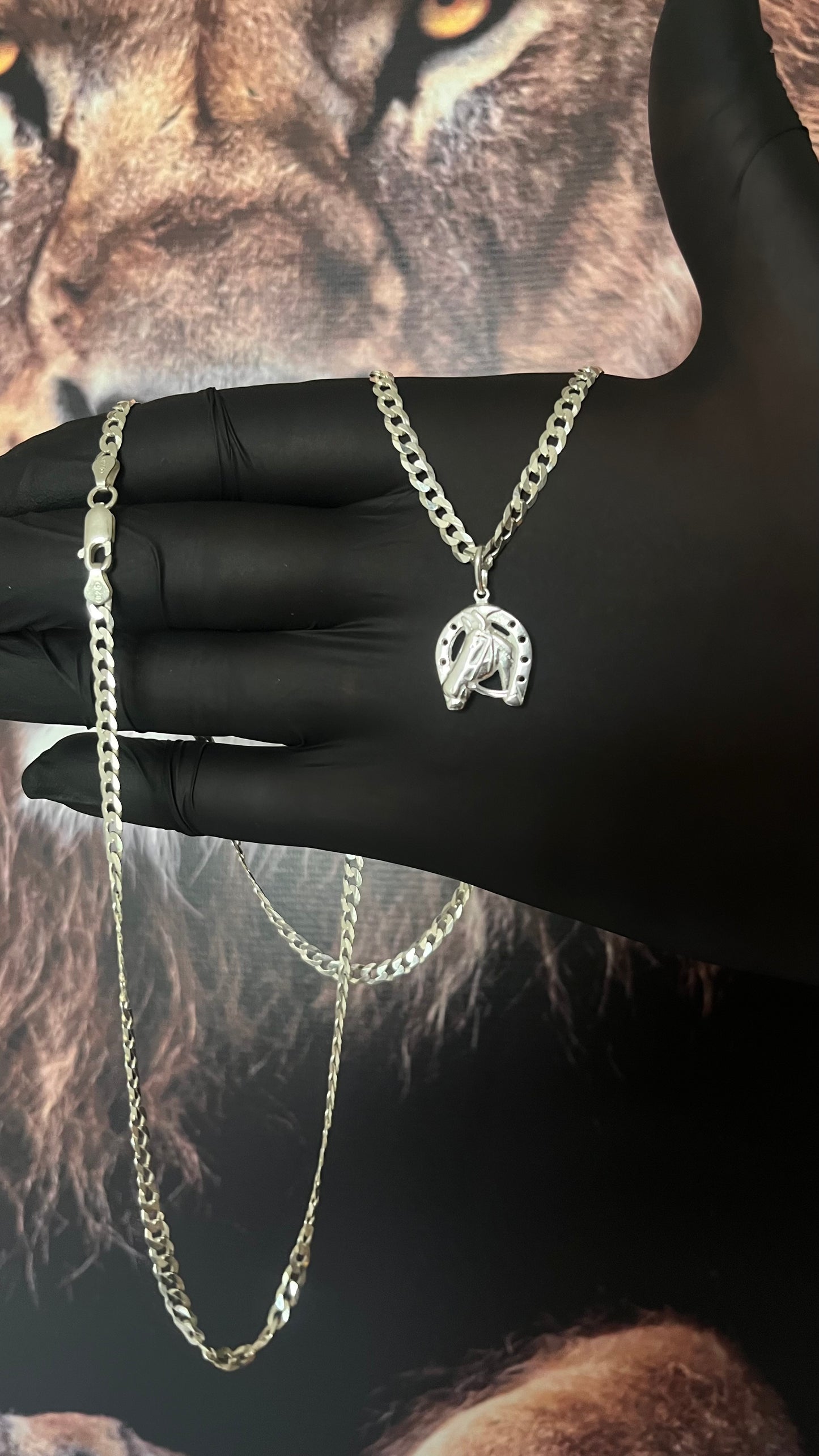 CORRENTE GRUMET 4MM x 70CM + PINGENTE DE CAVALO