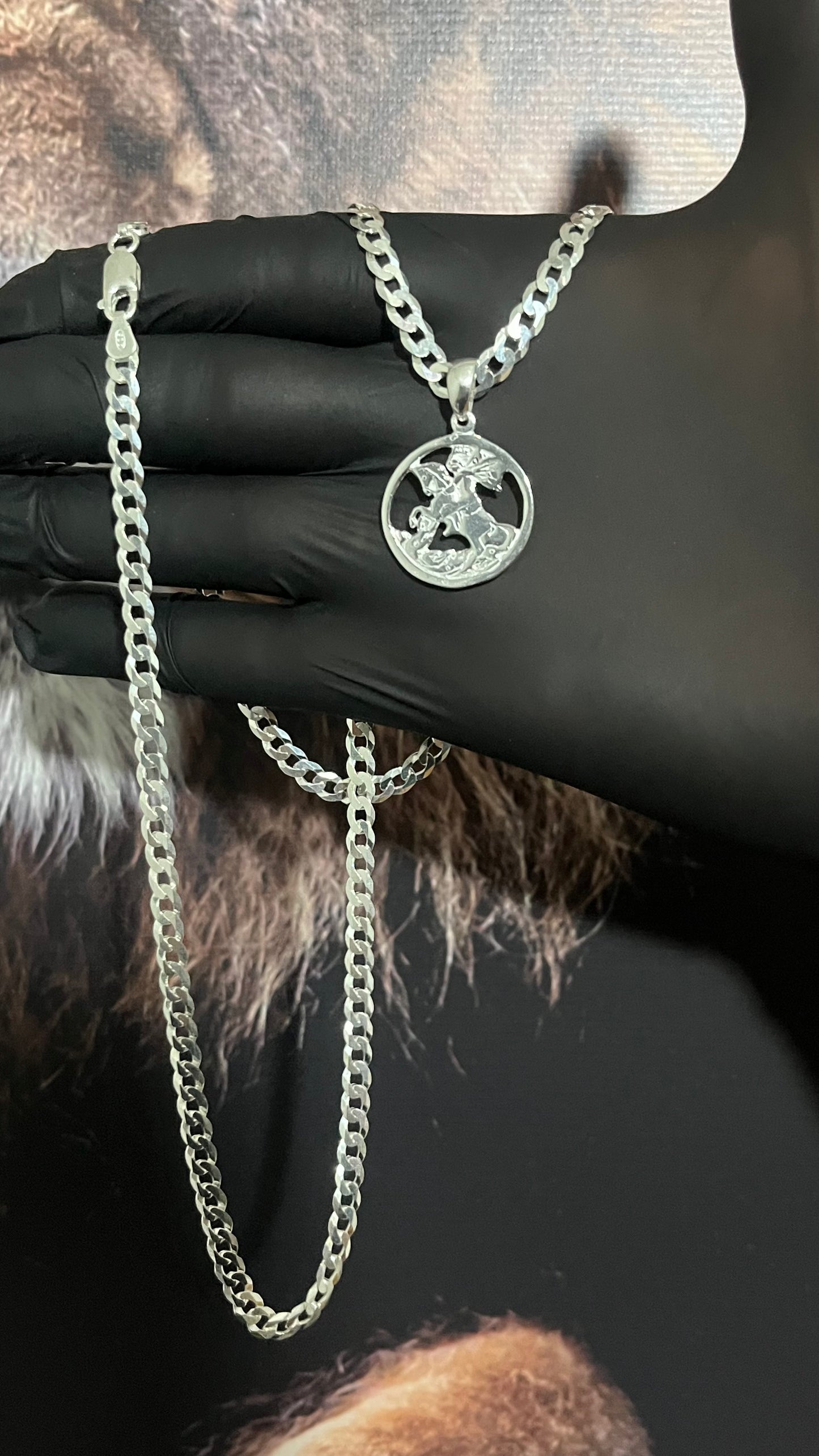 CORRENTE GRUMET 4MM x 70CM + PINGENTE SÃO JORGE